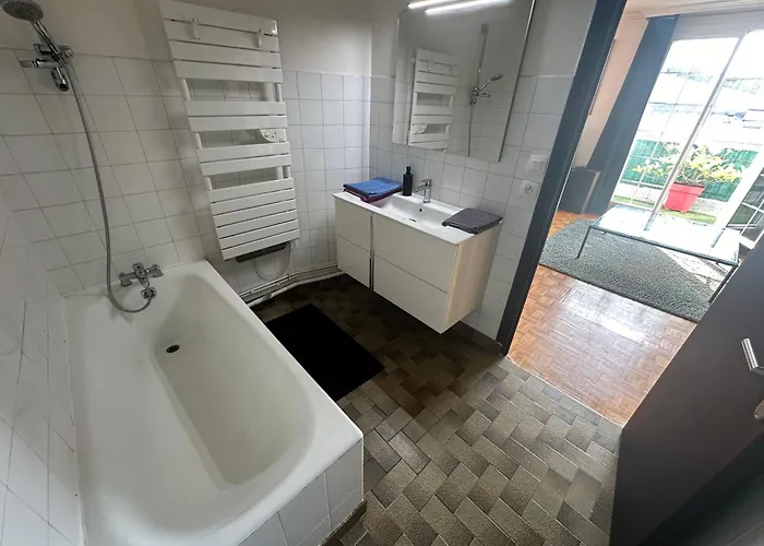 Spacieux Lumineux Confort Terrasse